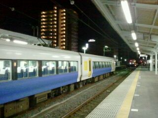 16.37:320:240:0:0:320(W)×240(H) 16.37::1:1::